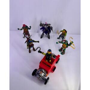 TMNT x Shredder Action Figures Play Set of 7